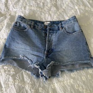 Amuse Society High Rise Denim Shorts size 27